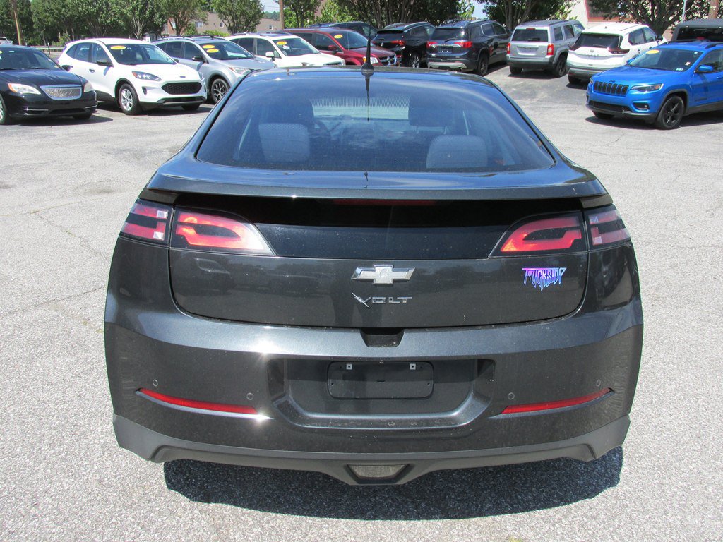 Used 2014 Chevrolet Volt w/ Enhanced Safety Package 1 FWD image 4