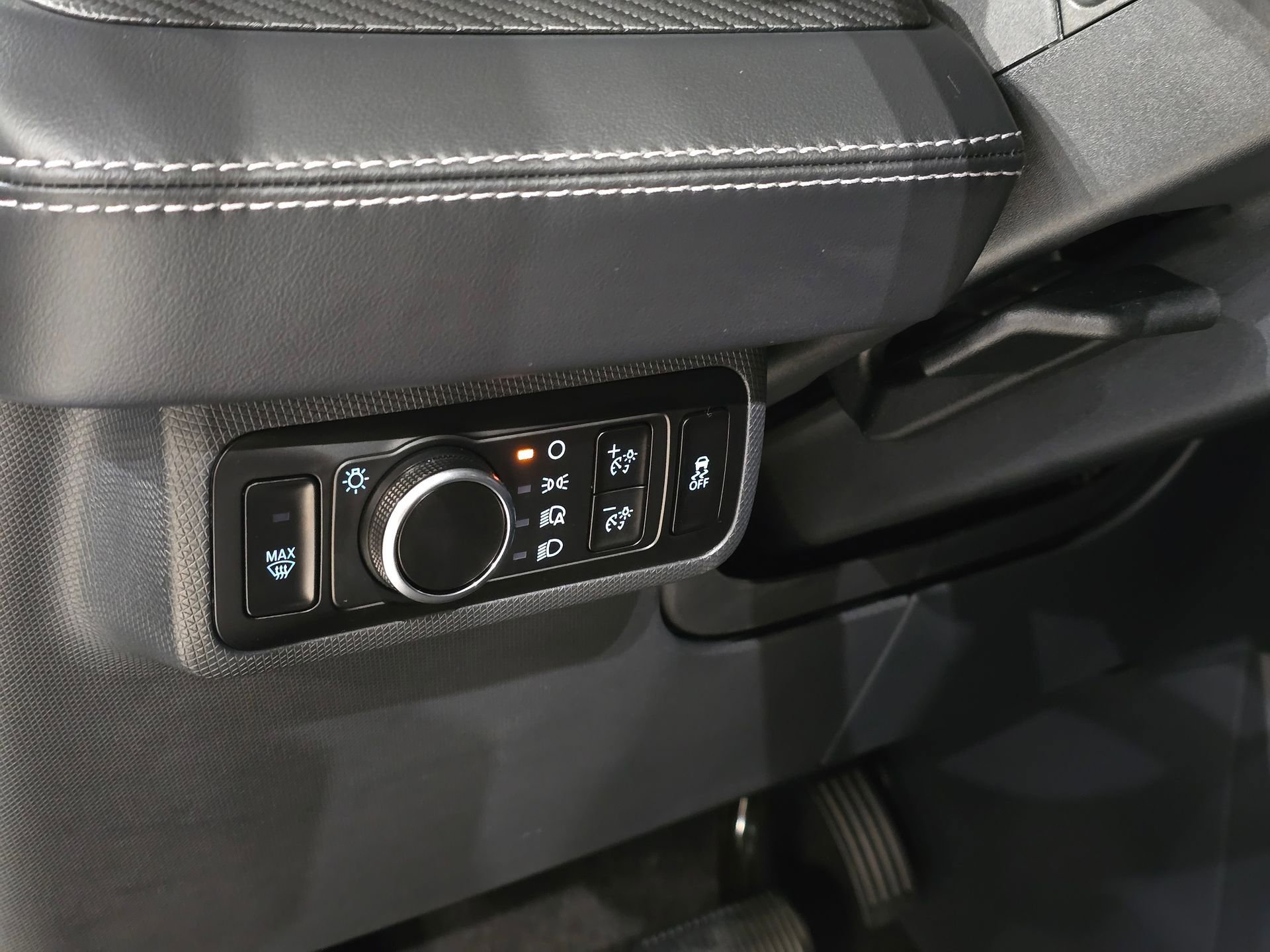 New 2025 Ford Mustang Mach-E Premium image 16