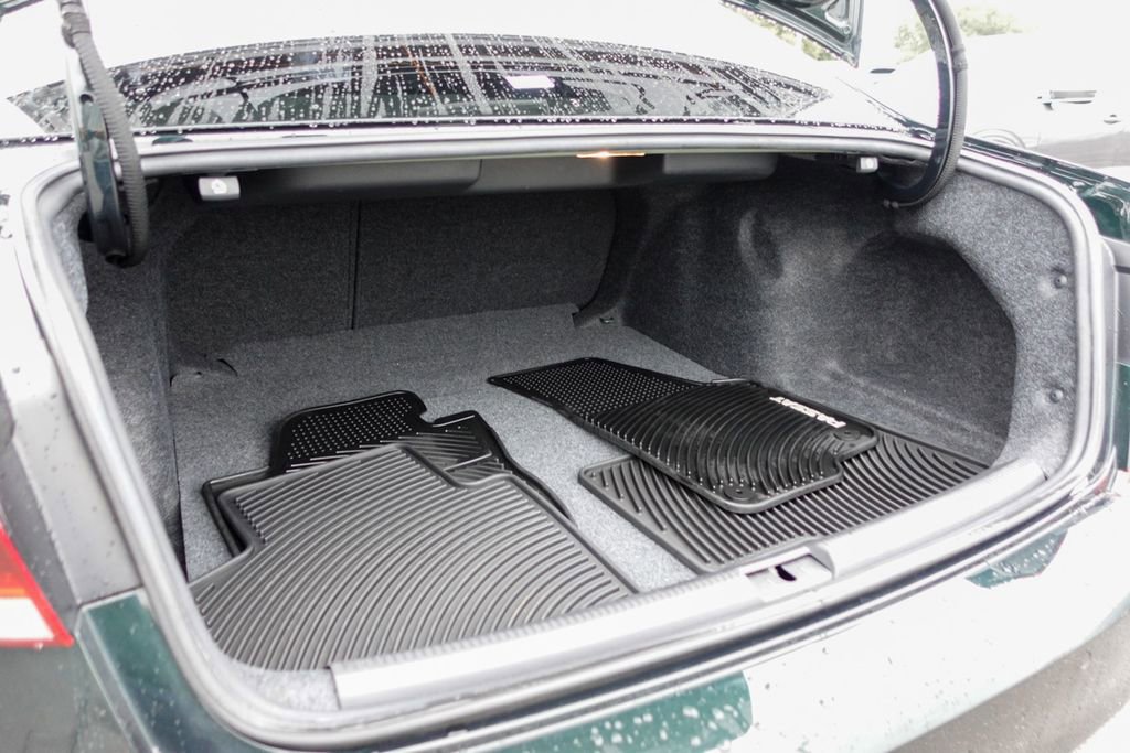 Used 2022 Volkswagen Passat 2.0T image 28