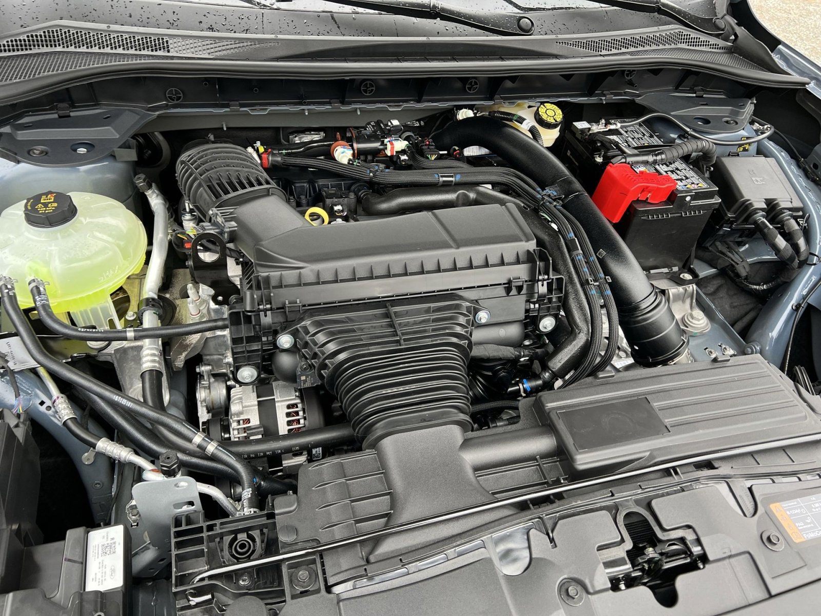 New 2026 Ford Escape ST-Line Select w/ Equipment Group 401A image 27