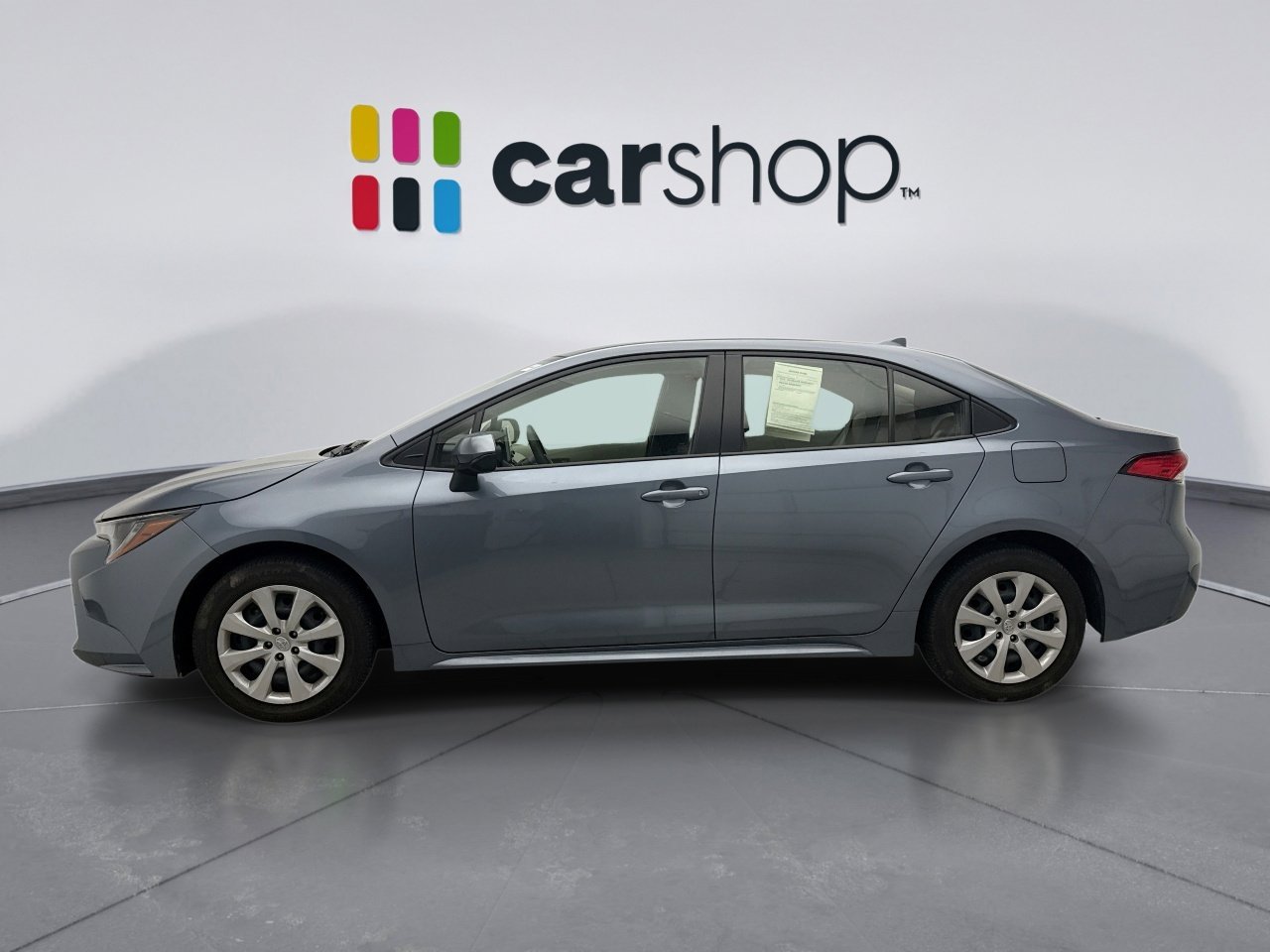 Used 2021 Toyota Corolla LE w/ Carpet Mat Package (TMS) image 2