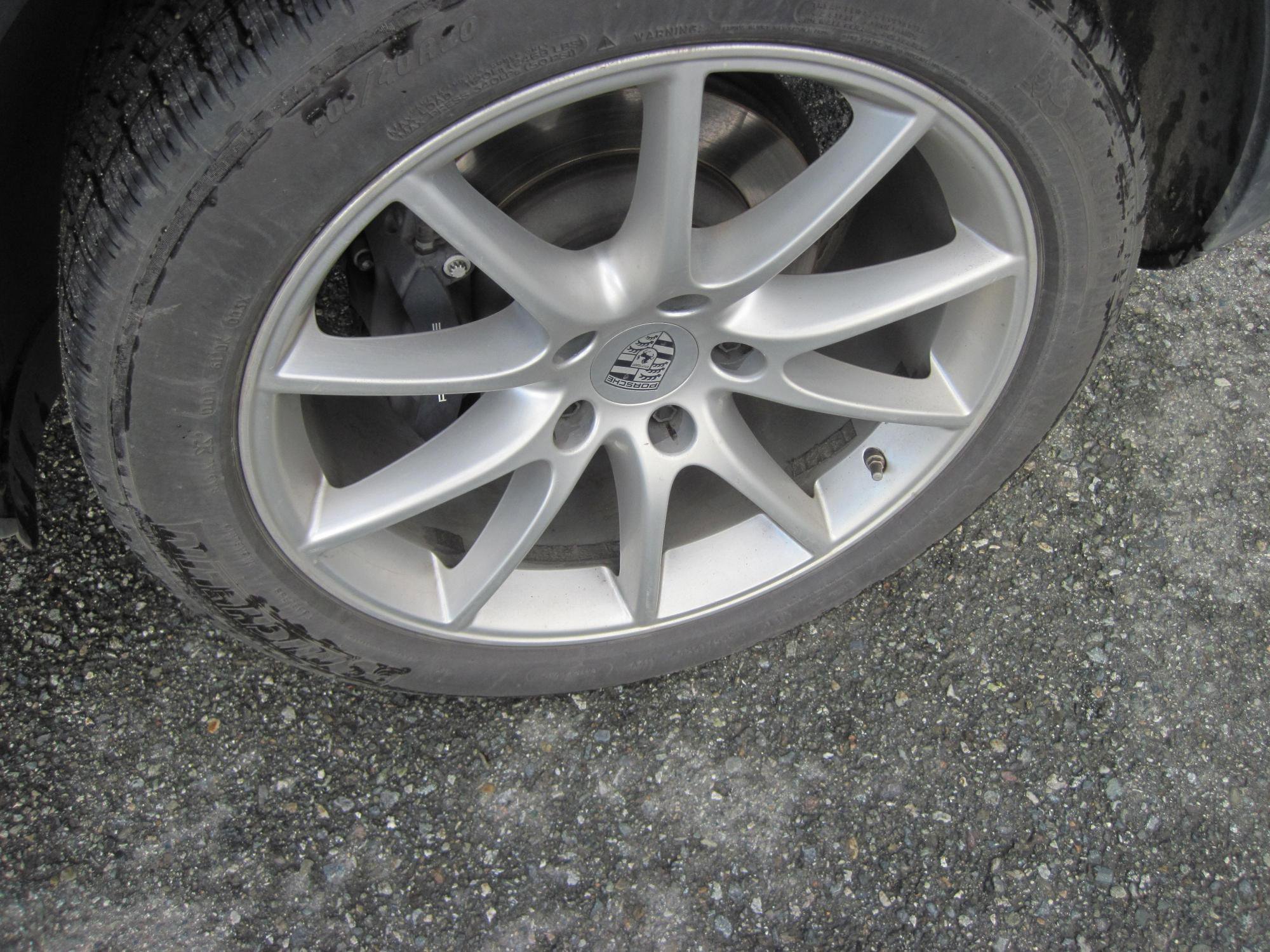 Used 2023 Porsche Cayenne Coupe image 7