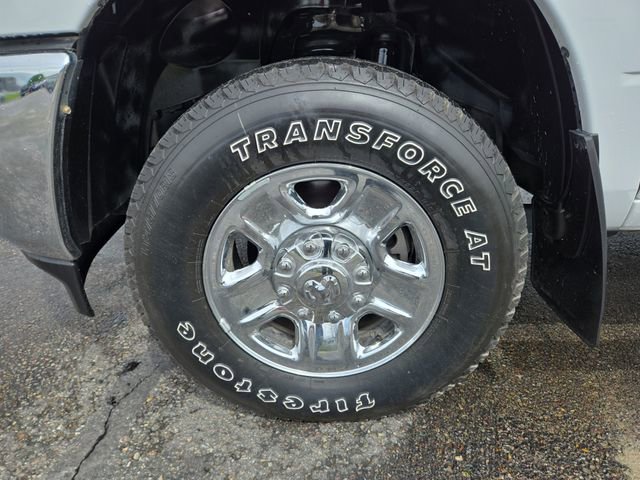 Used 2024 RAM 2500 Tradesman w/ Chrome Appearance Group AWD/4WD image 7