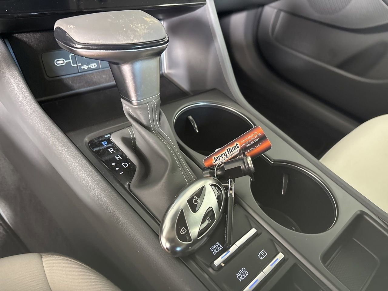 Used 2025 Hyundai Sonata SE image 16