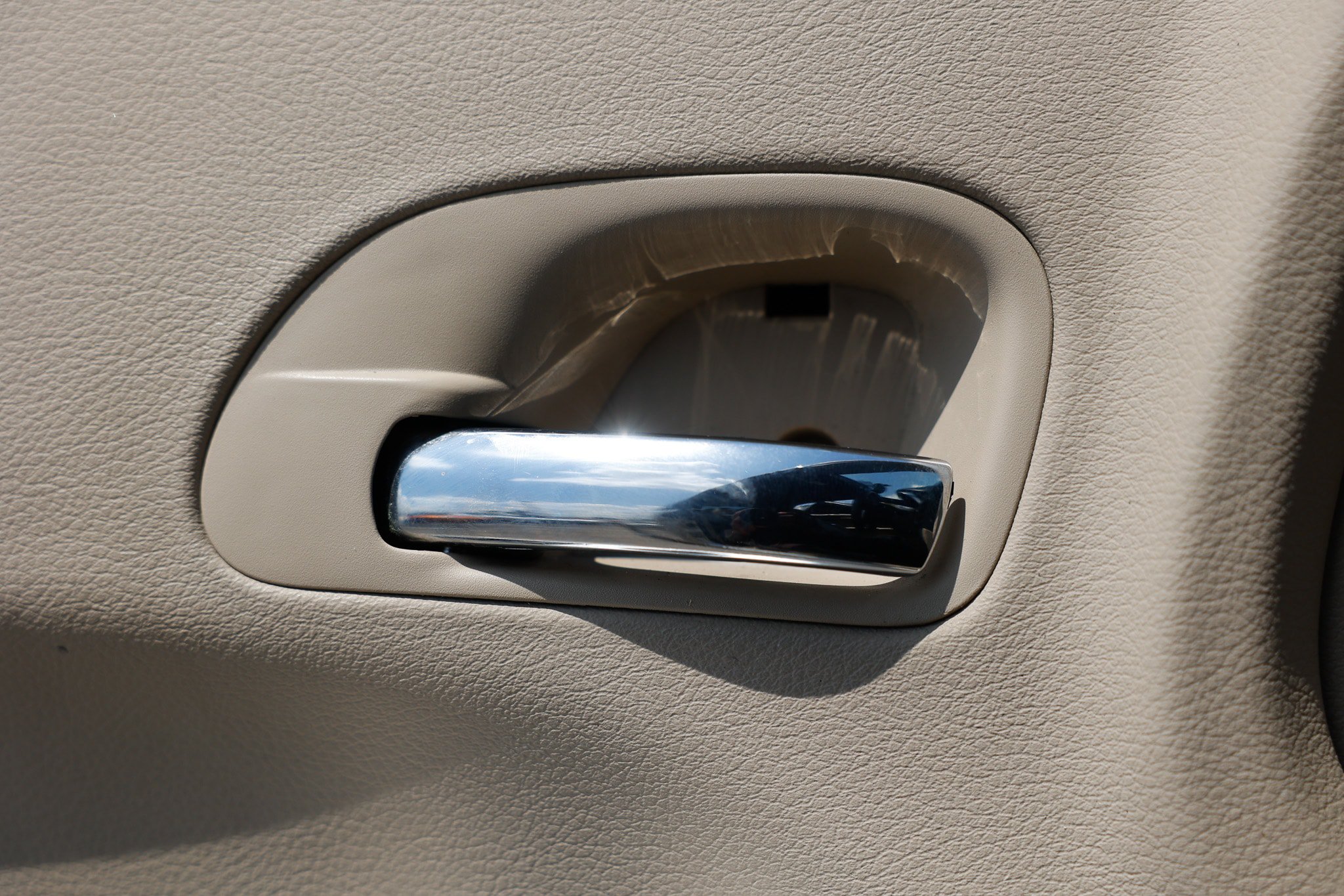 Used 2013 Chrysler 200 Touring w/ Cold Weather Group FWD image 42