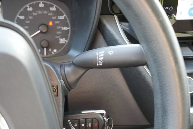 Used 2024 Toyota Corolla LE FWD image 28