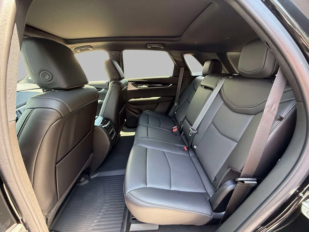 New 2026 Cadillac XT5 Premium Luxury w/ Driver Assist Package AWD/4WD image 13