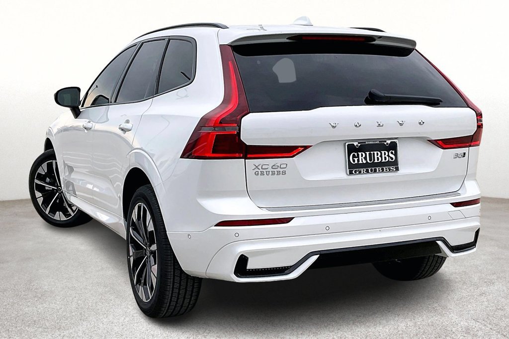 New 2026 Volvo XC60 B5 Plus w/ Protection Package Premier AWD/4WD image 4