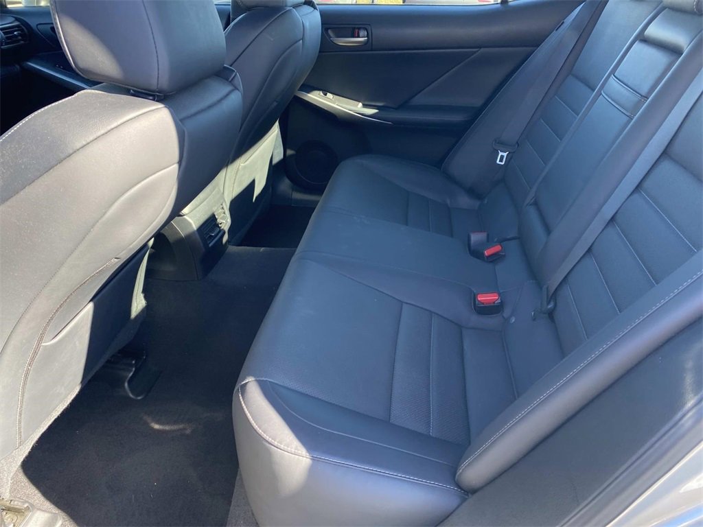 Used 2019 Lexus IS 300 AWD image 26