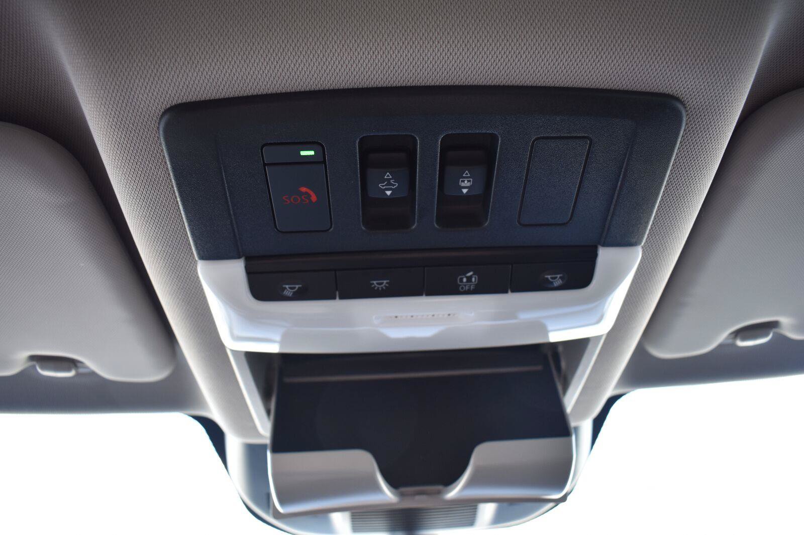 Used 2025 Nissan Rogue Platinum w/ Platinum Premium Package FWD image 45