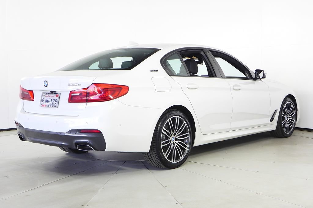 Used 2019 BMW 530e 530e iPerformance w/ M Sport Package image 7