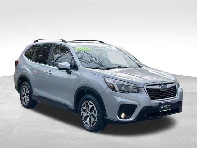 Used 2021 Subaru Forester Premium image 3