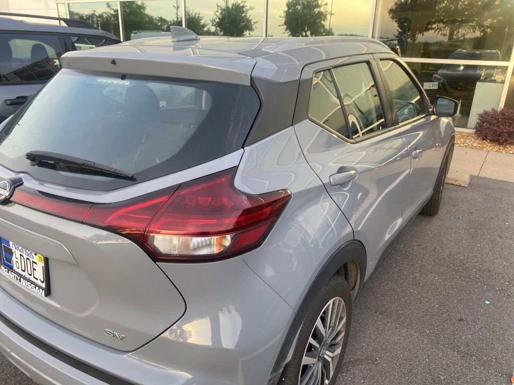 Used 2022 Nissan Kicks SV FWD image 8