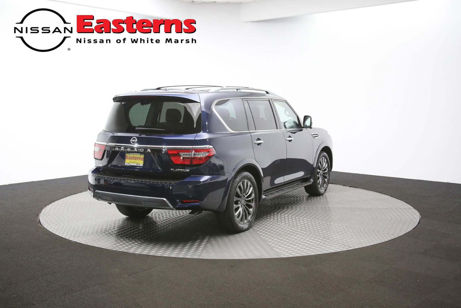 Used 2023 Nissan Armada Platinum w/ Captain's Chairs Package image 43