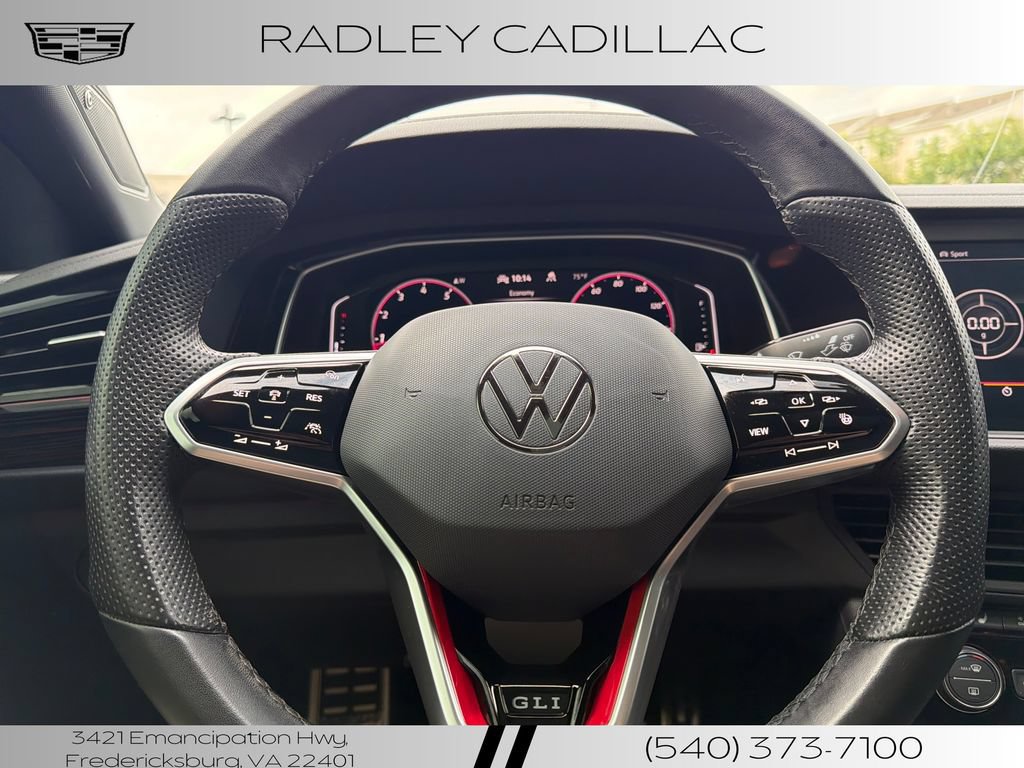 Used 2024 Volkswagen Jetta GLI Autobahn FWD image 5