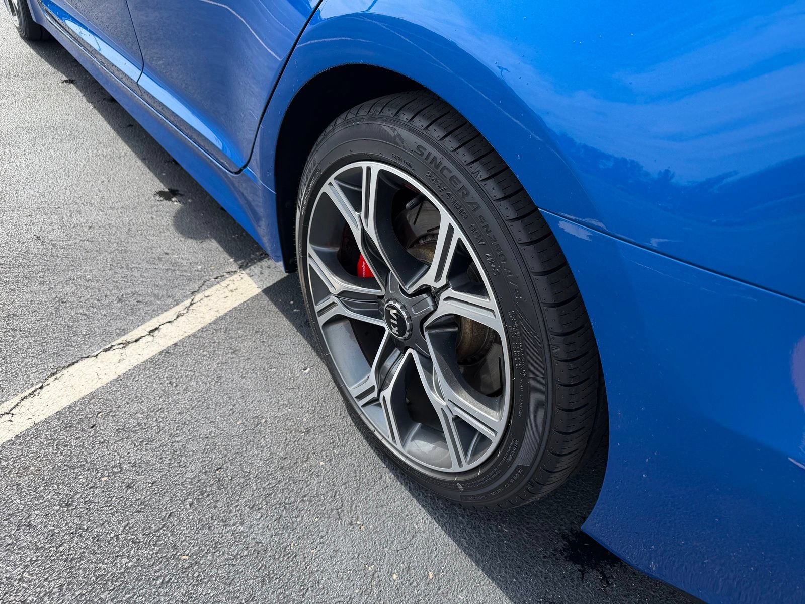 Used 2018 Kia Stinger GT2 AWD/4WD image 10