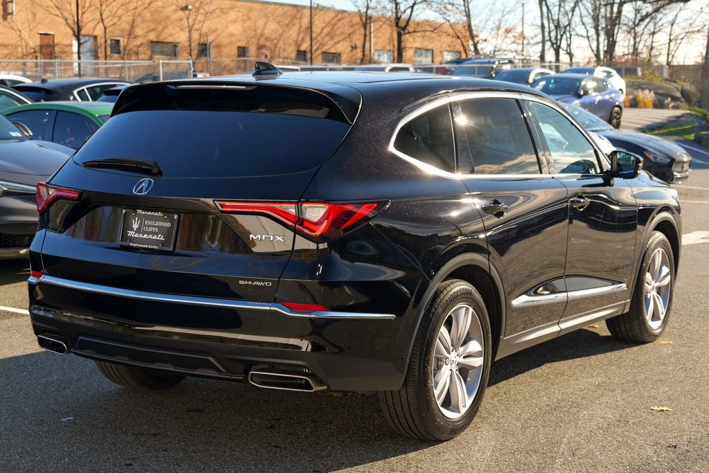 Used 2023 Acura MDX SH-AWD image 7