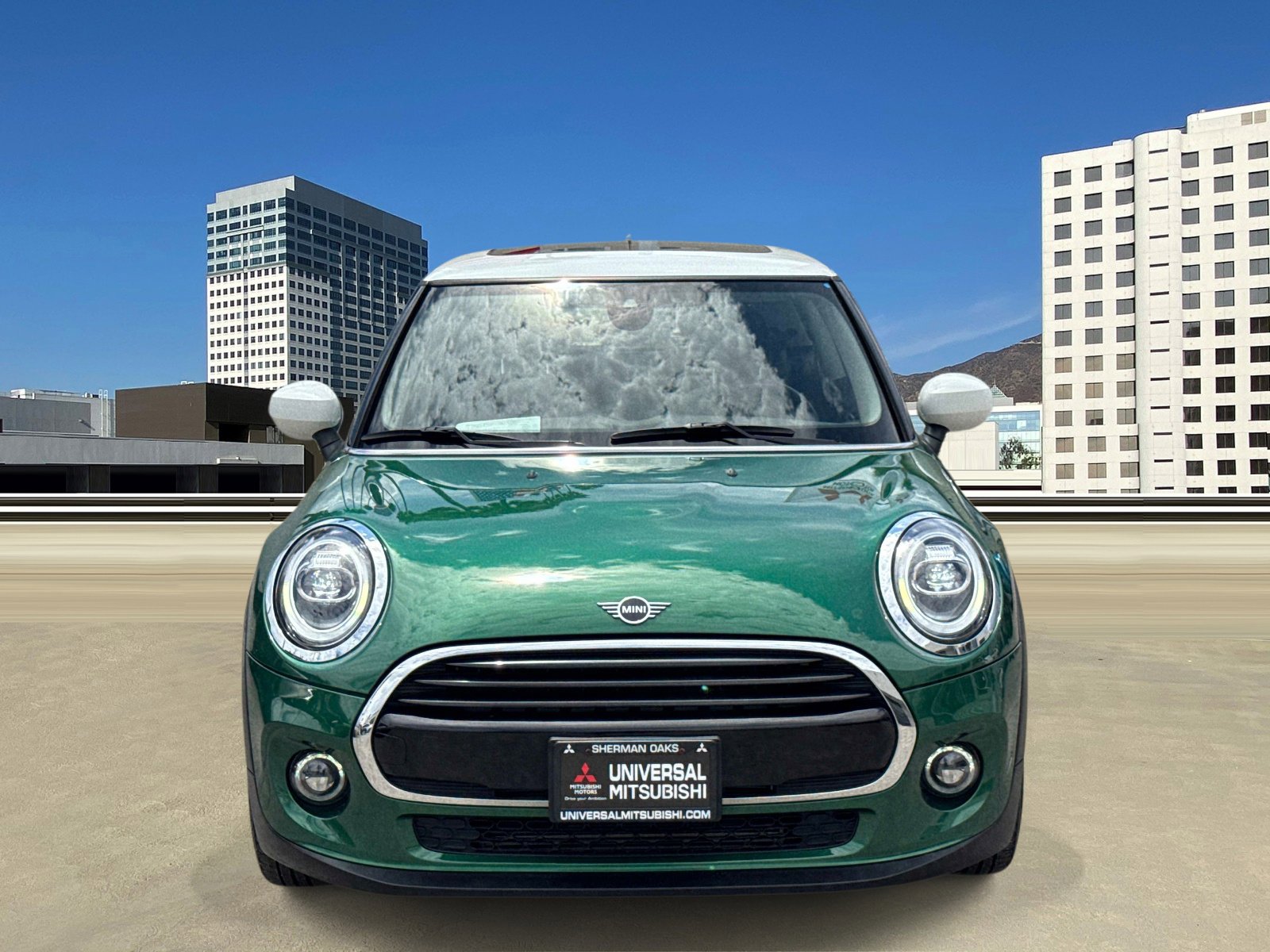 Used 2021 MINI Cooper 2-Door Hardtop FWD image 2