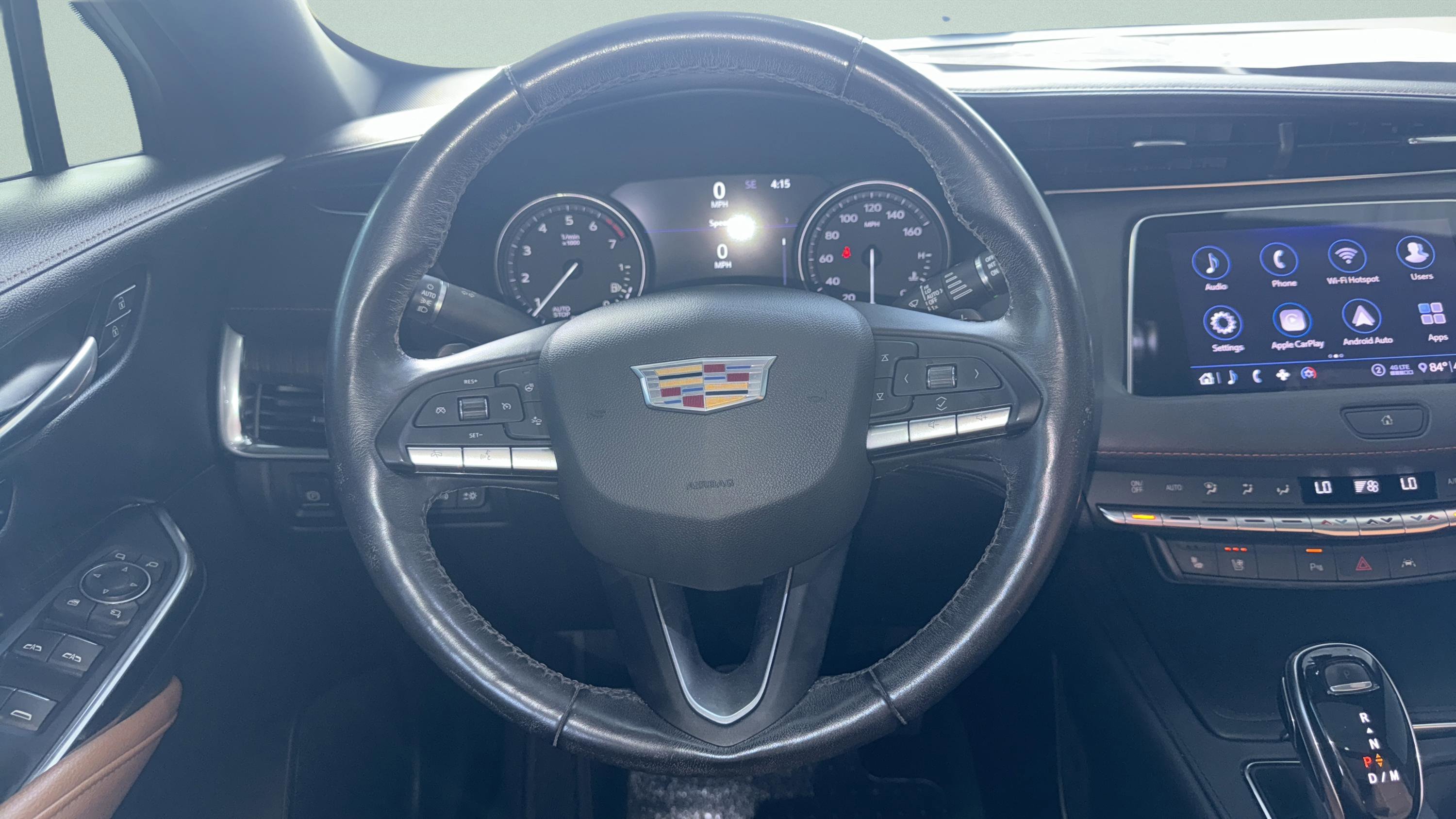 Used 2020 Cadillac XT4 Premium Luxury FWD image 37
