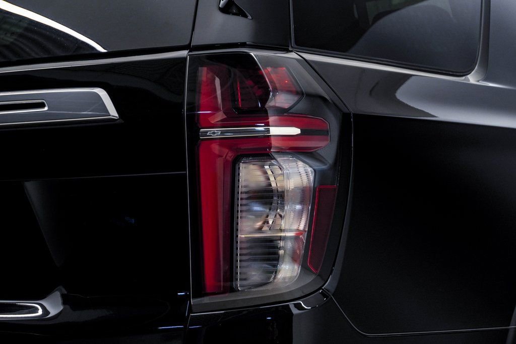 Used 2023 Chevrolet Tahoe High Country w/ Advanced Technology Package image 13