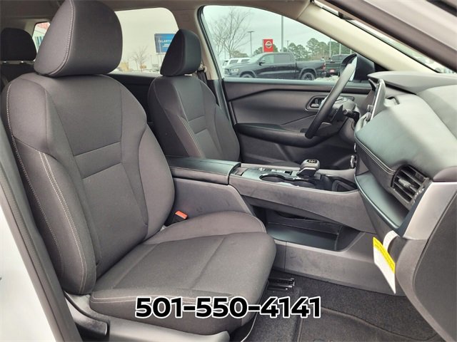 Used 2025 Nissan Rogue S image 20