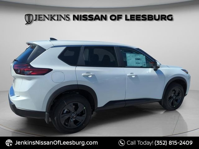 New 2026 Nissan Rogue SV image 5