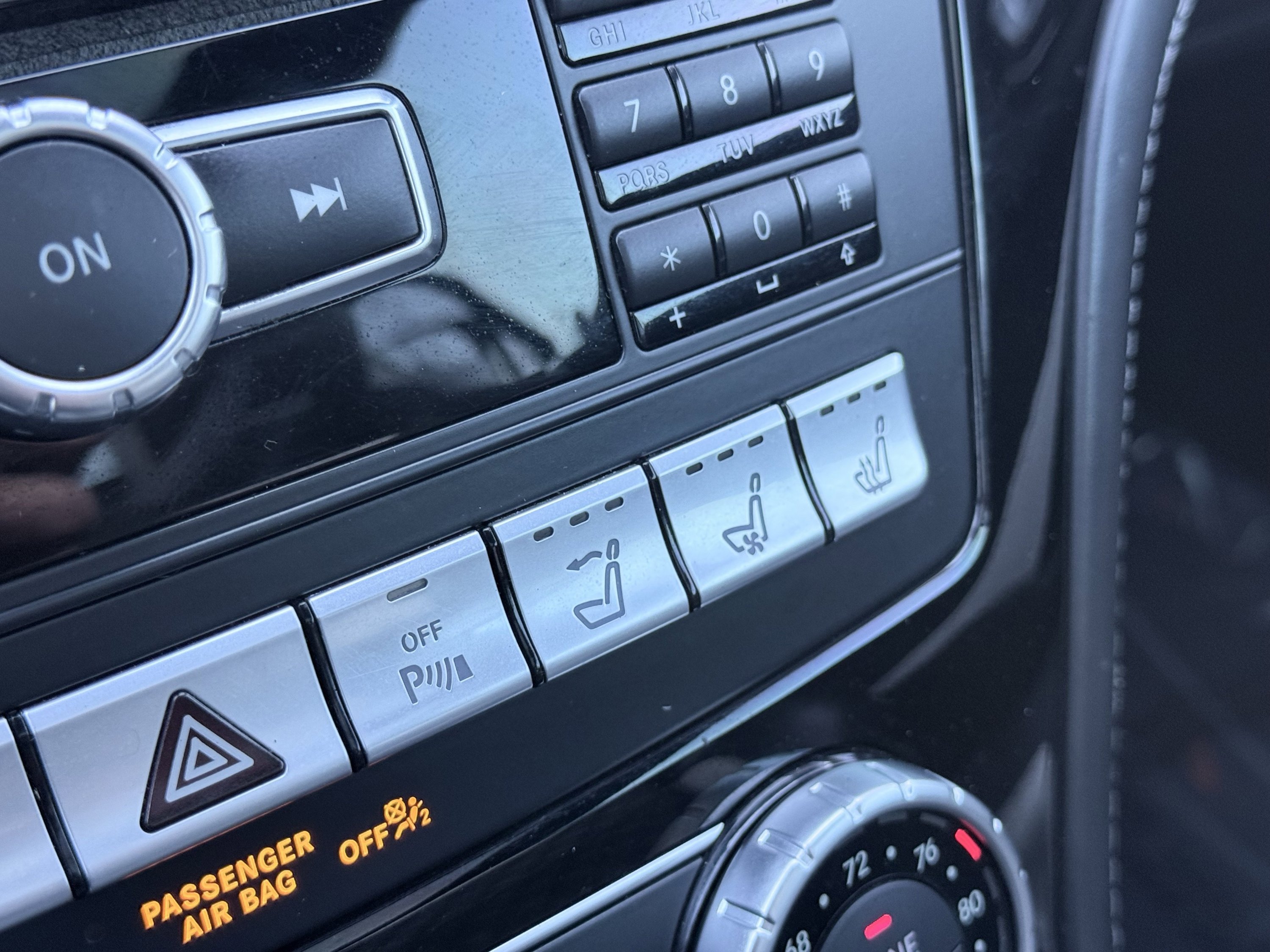 Used 2015 Mercedes-Benz SL 63 AMG image 39