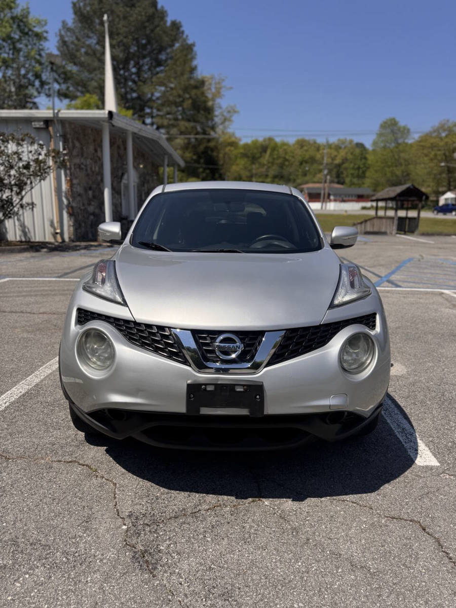 Used 2016 Nissan Juke SV AWD/4WD image 9