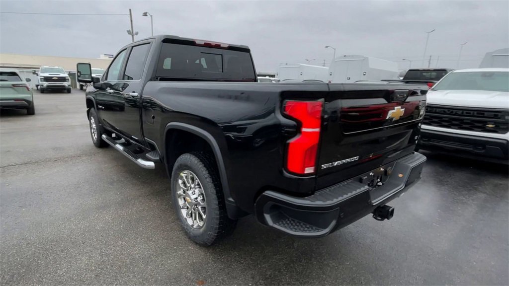 New 2026 Chevrolet Silverado 2500 LT w/ Z71 Chrome Sport Edition image 8