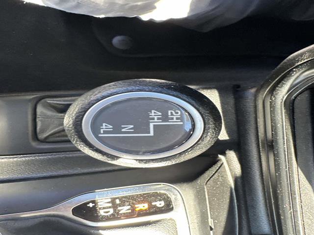 Used 2019 Jeep Wrangler Unlimited Sport S image 34