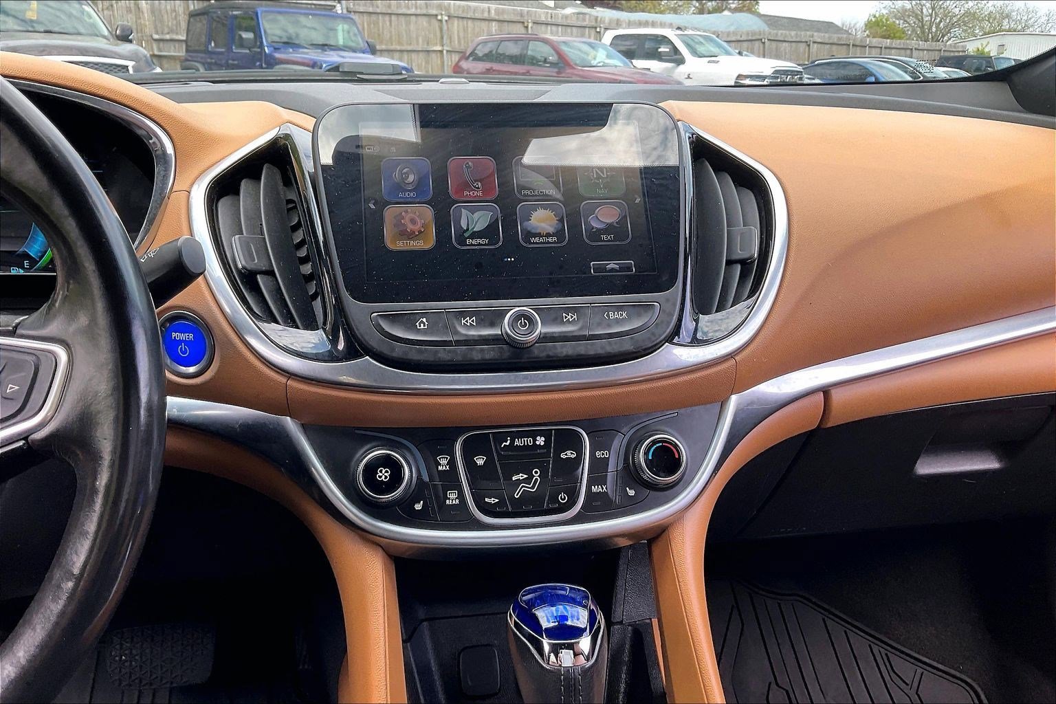 Used 2018 Chevrolet Volt Premier w/ Driver Confidence Package FWD image 20