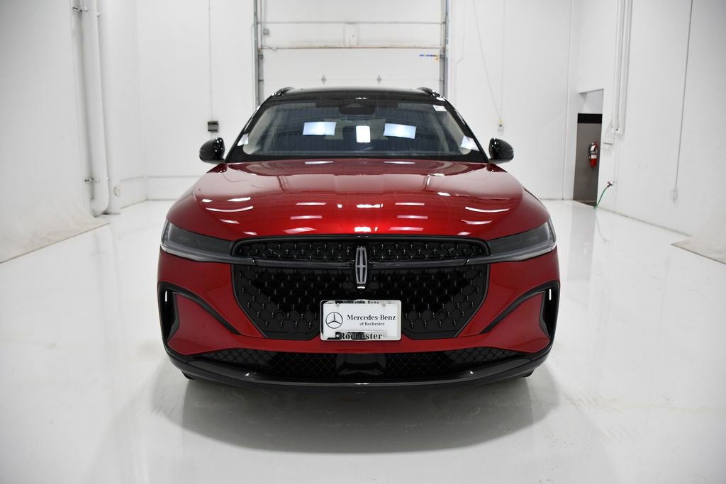 Used 2026 Lincoln Nautilus Reserve AWD/4WD image 2