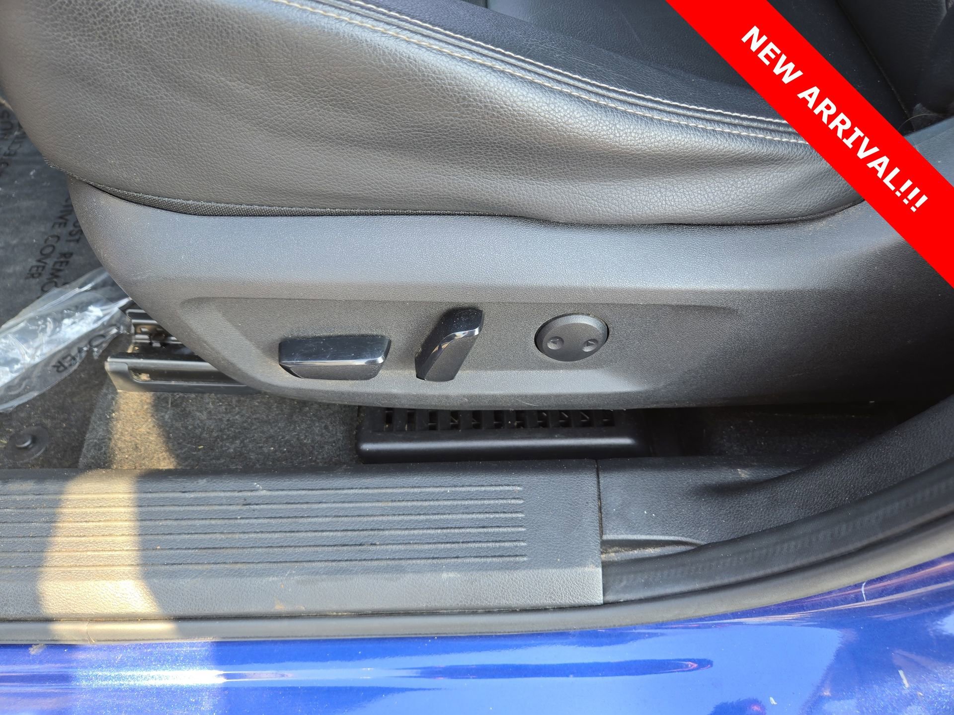 Used 2021 Nissan Rogue SL w/ Premium Package image 32