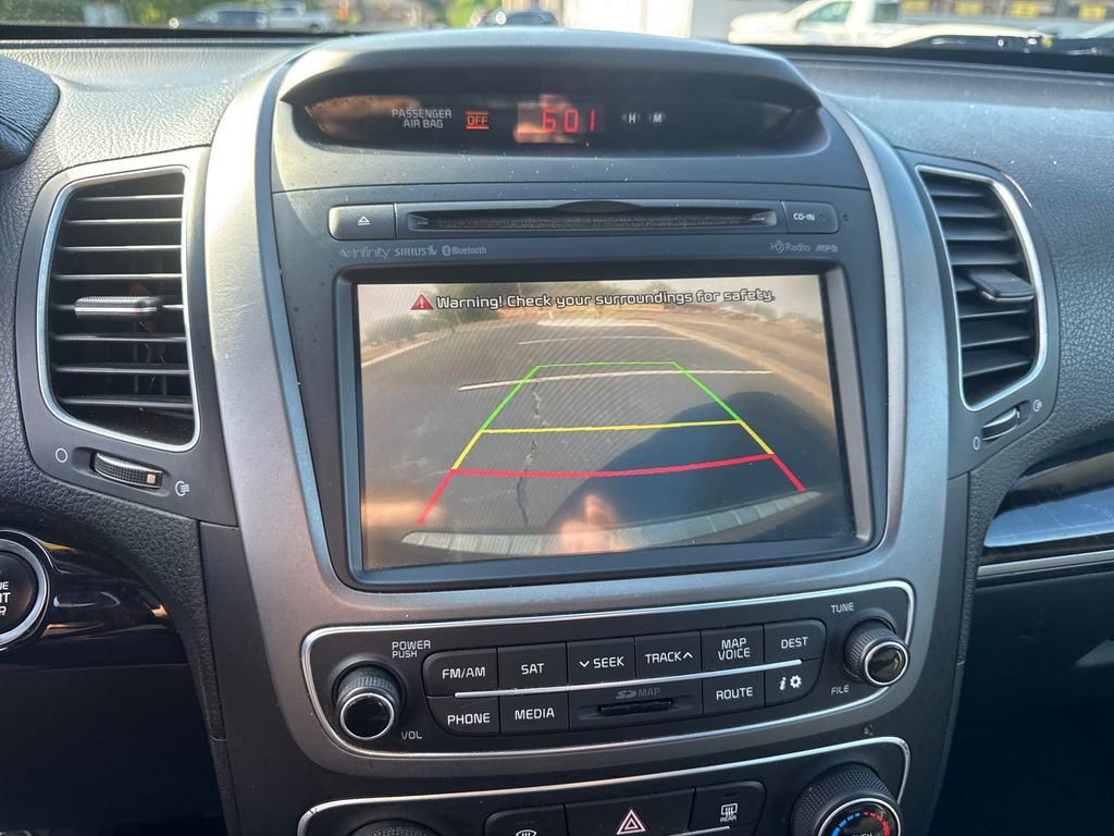 Used 2015 Kia Sorento SX FWD image 31