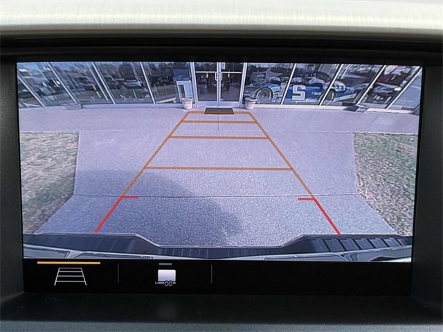 Used 2019 GMC Canyon SLE w/ Elevation Edition image 6