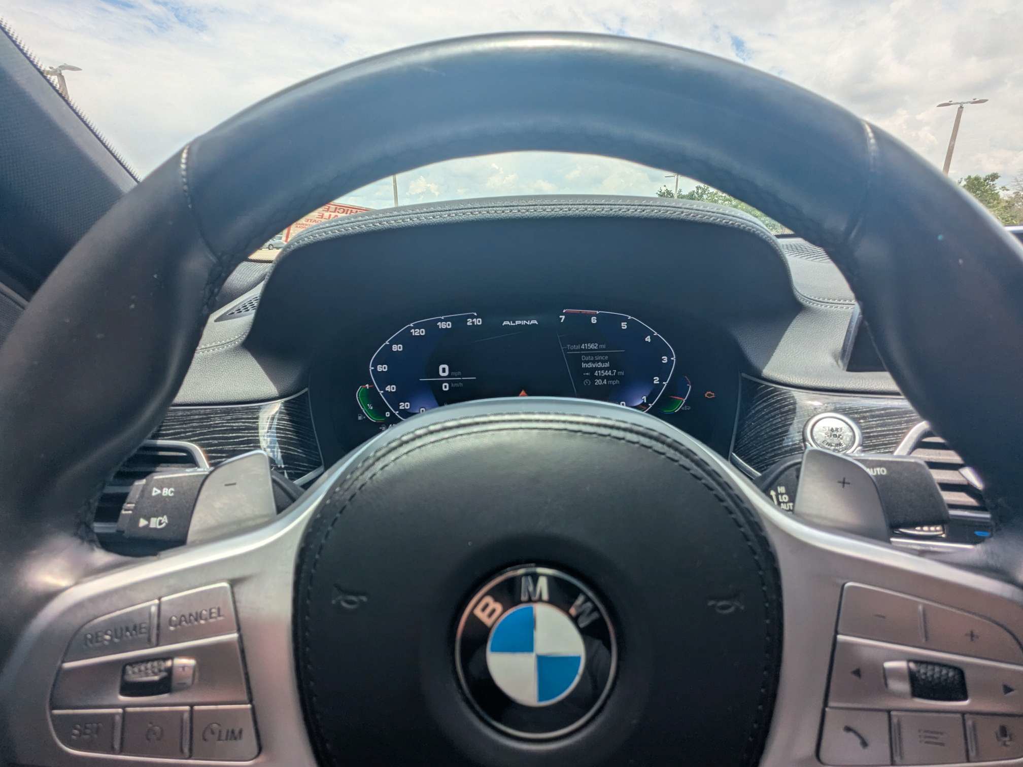 Used 2022 BMW 750Li xDrive AWD/4WD image 38