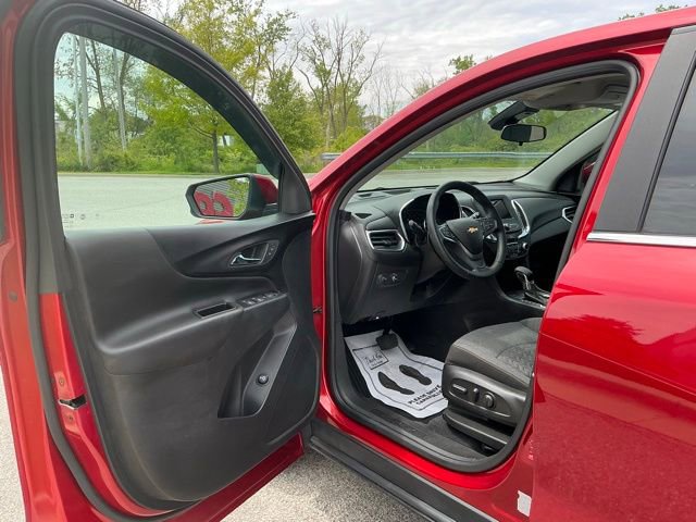 Used 2023 Chevrolet Equinox LT AWD/4WD image 14