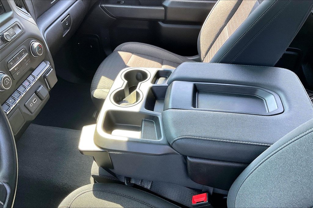 Used 2022 Chevrolet Silverado 1500 Custom AWD/4WD image 21