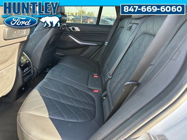Used 2023 BMW X5 xDrive40i AWD/4WD image 16