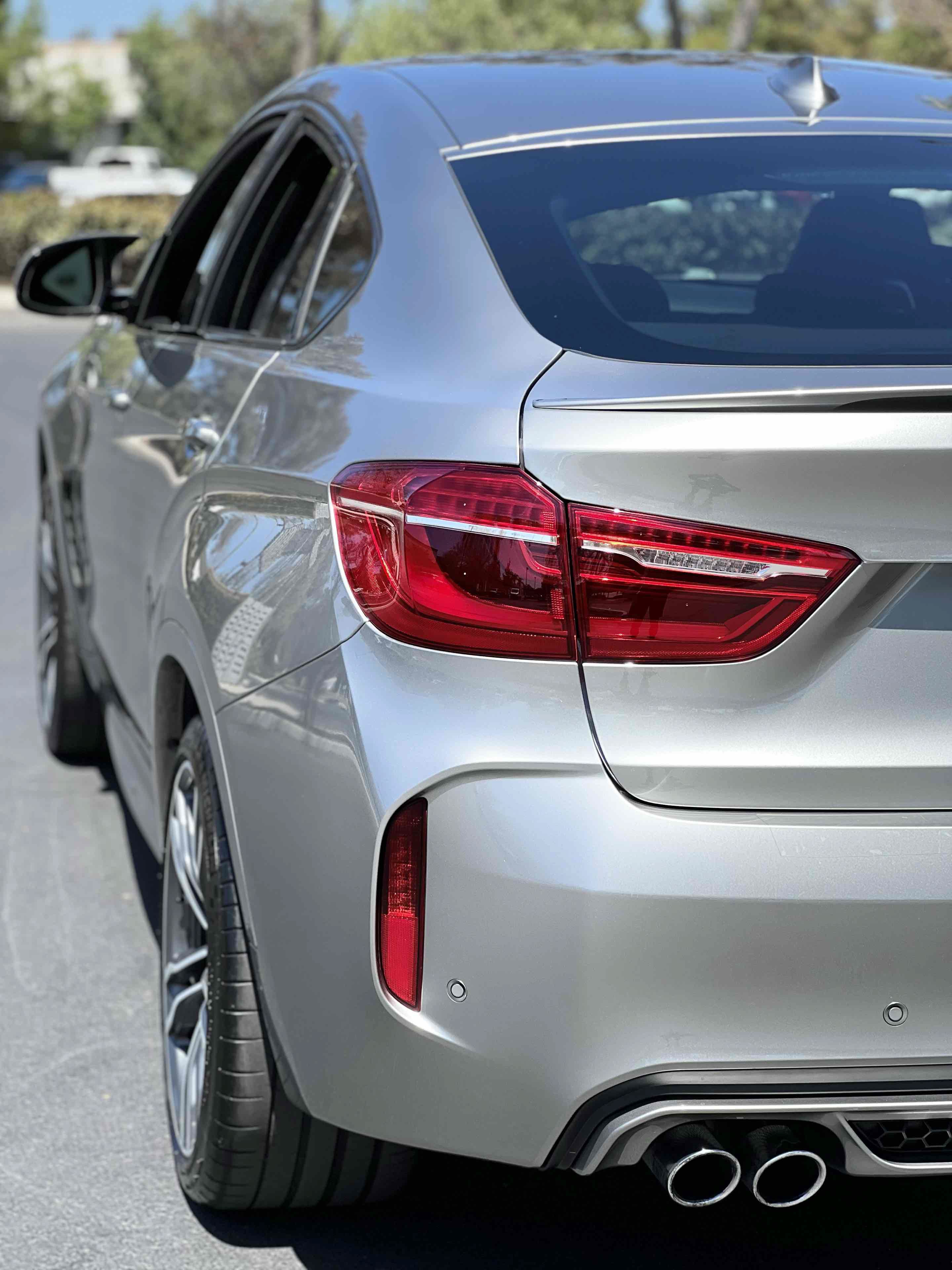 Used 2017 BMW X6 M AWD/4WD image 45