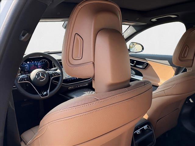 New 2026 Mercedes-Benz E 350 4MATIC Sedan image 17