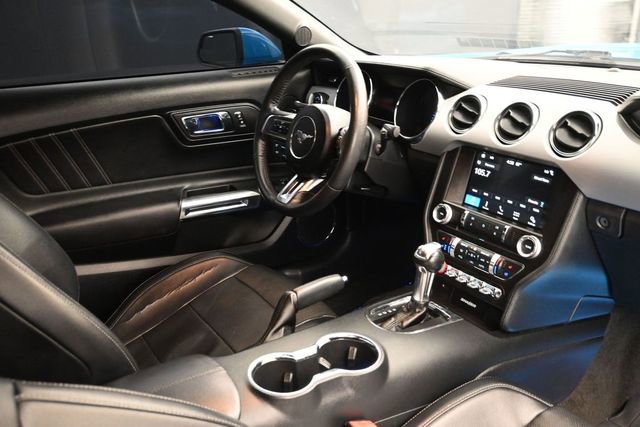 Used 2017 Ford Mustang Premium RWD image 17