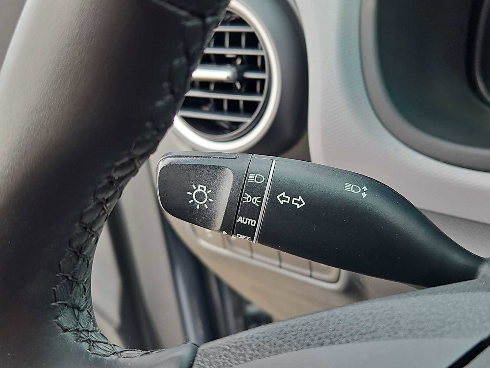 Certified 2021 Hyundai Kona SEL w/ Cargo Package image 26