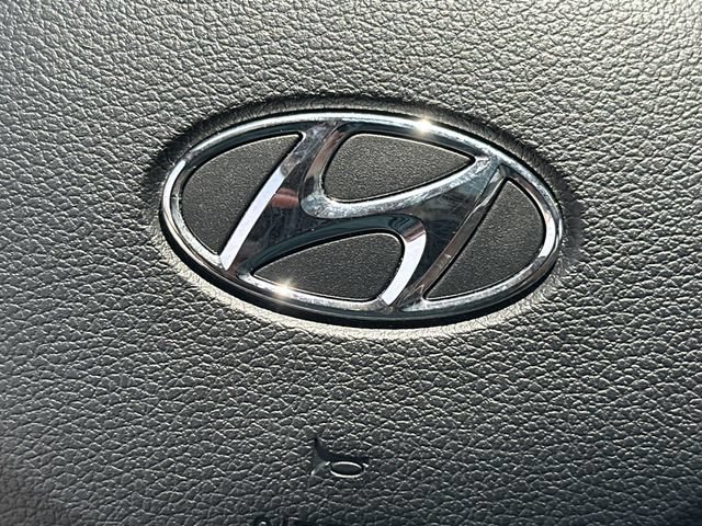 Used 2021 Hyundai Santa Fe Limited FWD image 28
