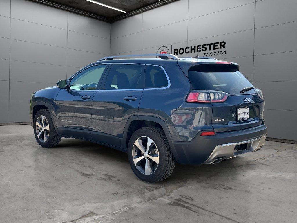 Used 2021 Jeep Cherokee Limited w/ Trailer Tow Group AWD/4WD image 3