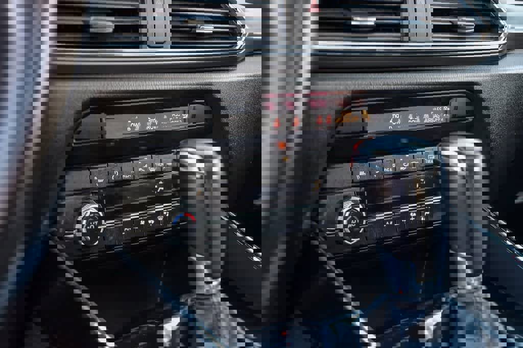 Used 2023 MAZDA CX-9 Touring image 24