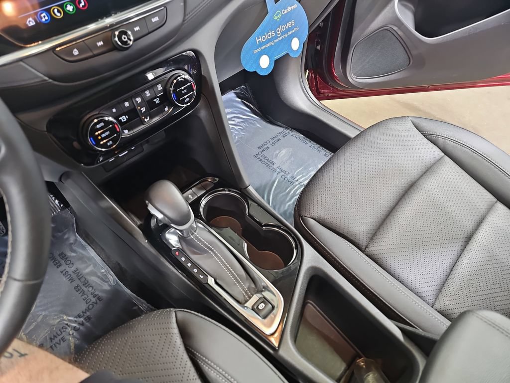 Certified 2023 Buick Encore GX Essence w/ Experience Buick Package FWD image 27