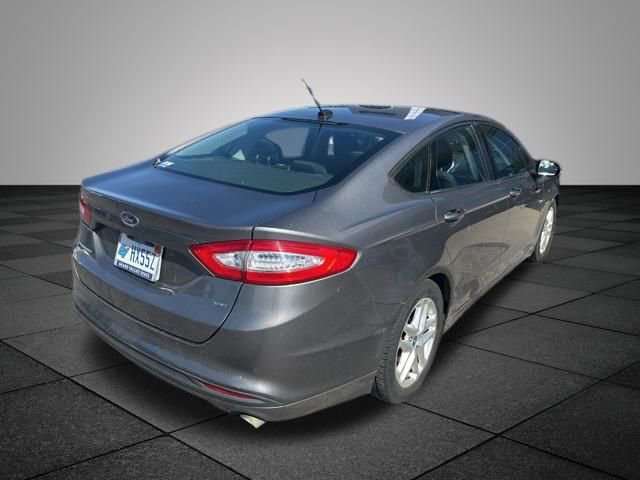 Used 2013 Ford Fusion SE FWD image 8