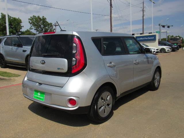 Used 2017 Kia Soul EV-e FWD image 6