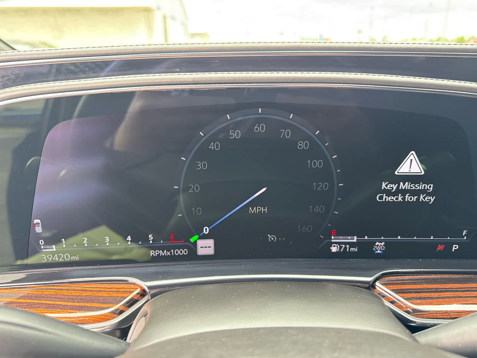 Certified 2021 Cadillac Escalade Premium Luxury w/ Driver Assist Tech Package AWD/4WD image 16